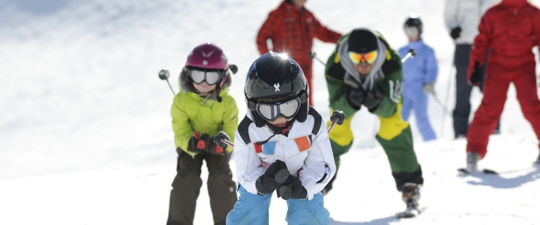 children skiing