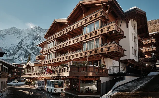 Stay in Luxury in Saas Fee