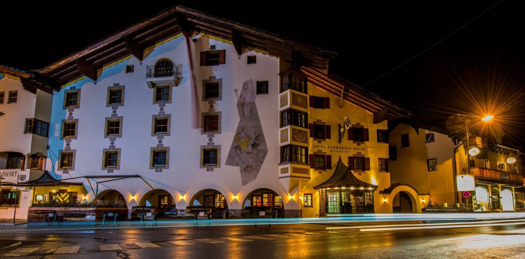 Hotel Schwarzer Adler (Kitzbuhel) Exterior