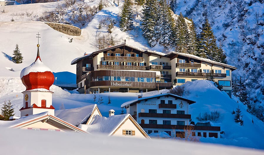 Hotel Hubertushof Exterior