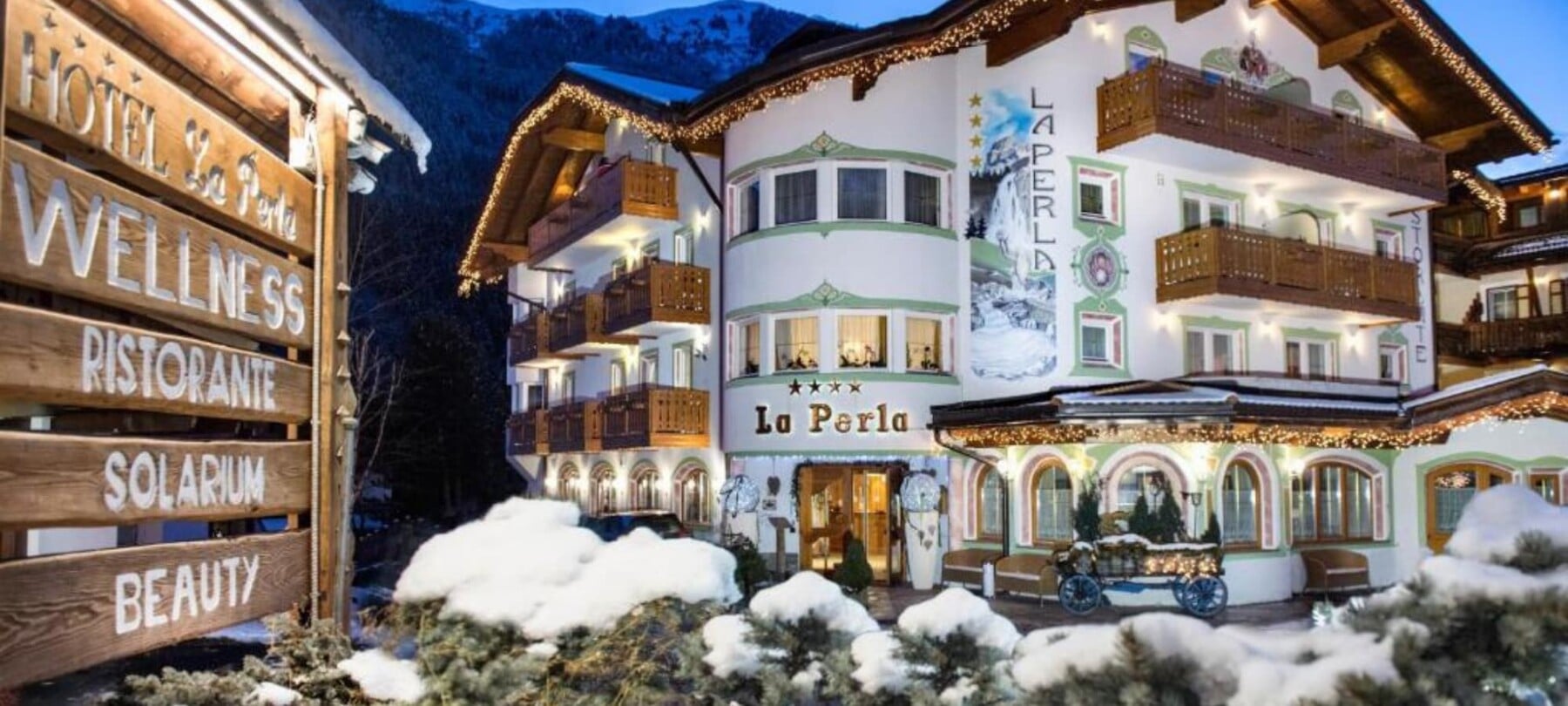 Hotel La Perla Exterior