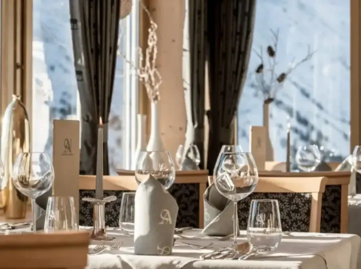 Hotel Angerer Alm Dining
