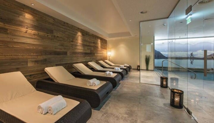 Chalet Ariane Pool