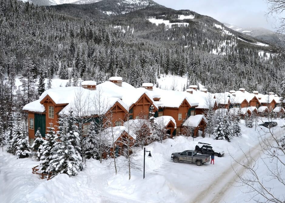 Panorama Speciality Townhomes Exterior
