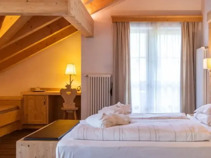 Hotel Somont Bedroom
