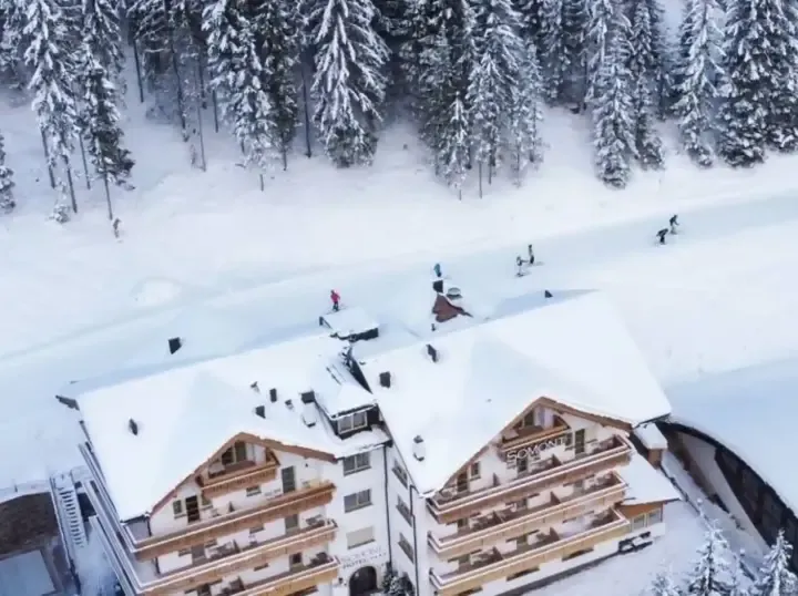 Hotel Somont Ski-in, ski-out