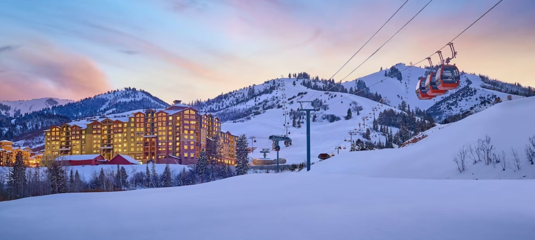 Grand Summit Hotel Exterior