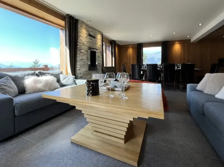 Chalet Golden Eagle - Living Room