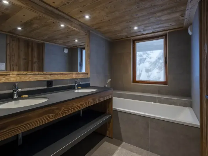 Chalet Golden Eagle - Bathroom