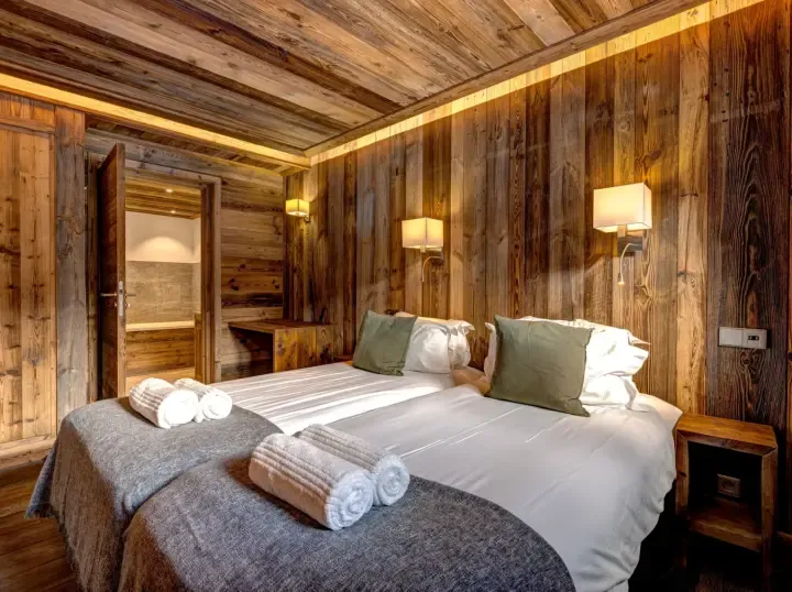 Chalet Ontario - Bedroom  (1)