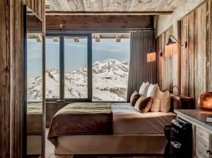 Le Refuge de Solaise Bedroom