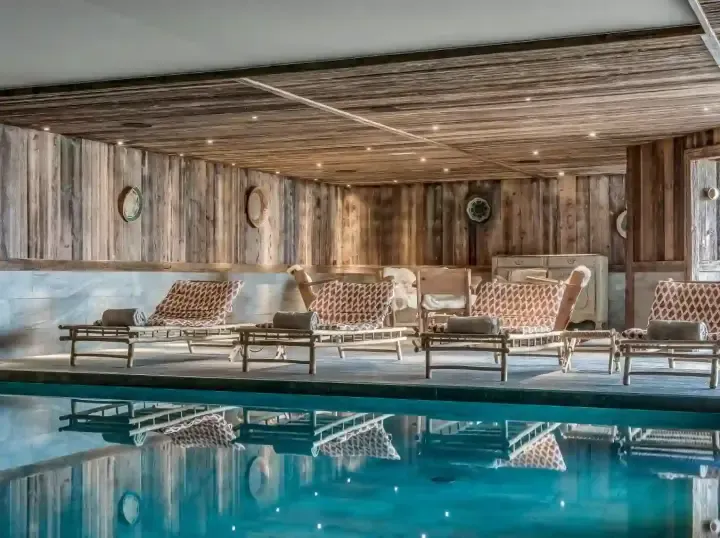 Le Refuge de Solaise Swimming Pool