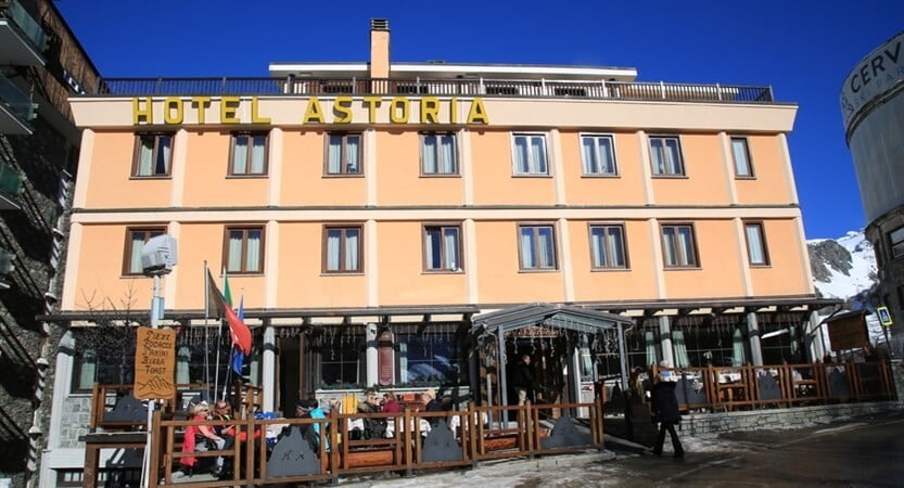 Hotel Astoria Exterior