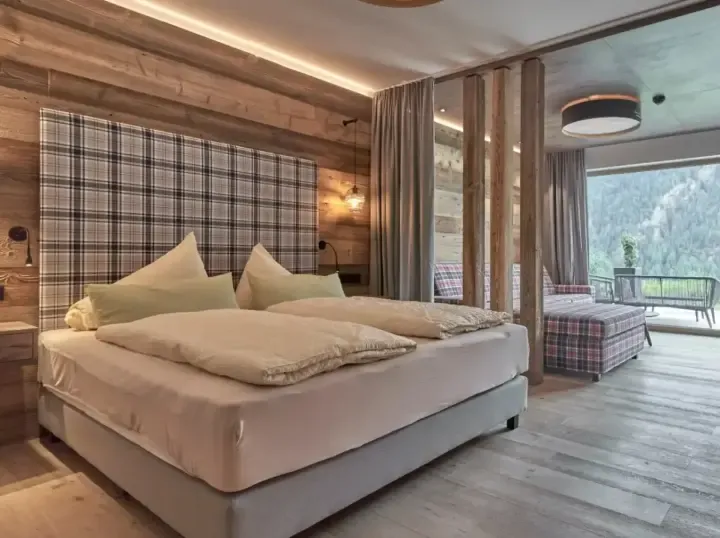 The Peak - Bedroom