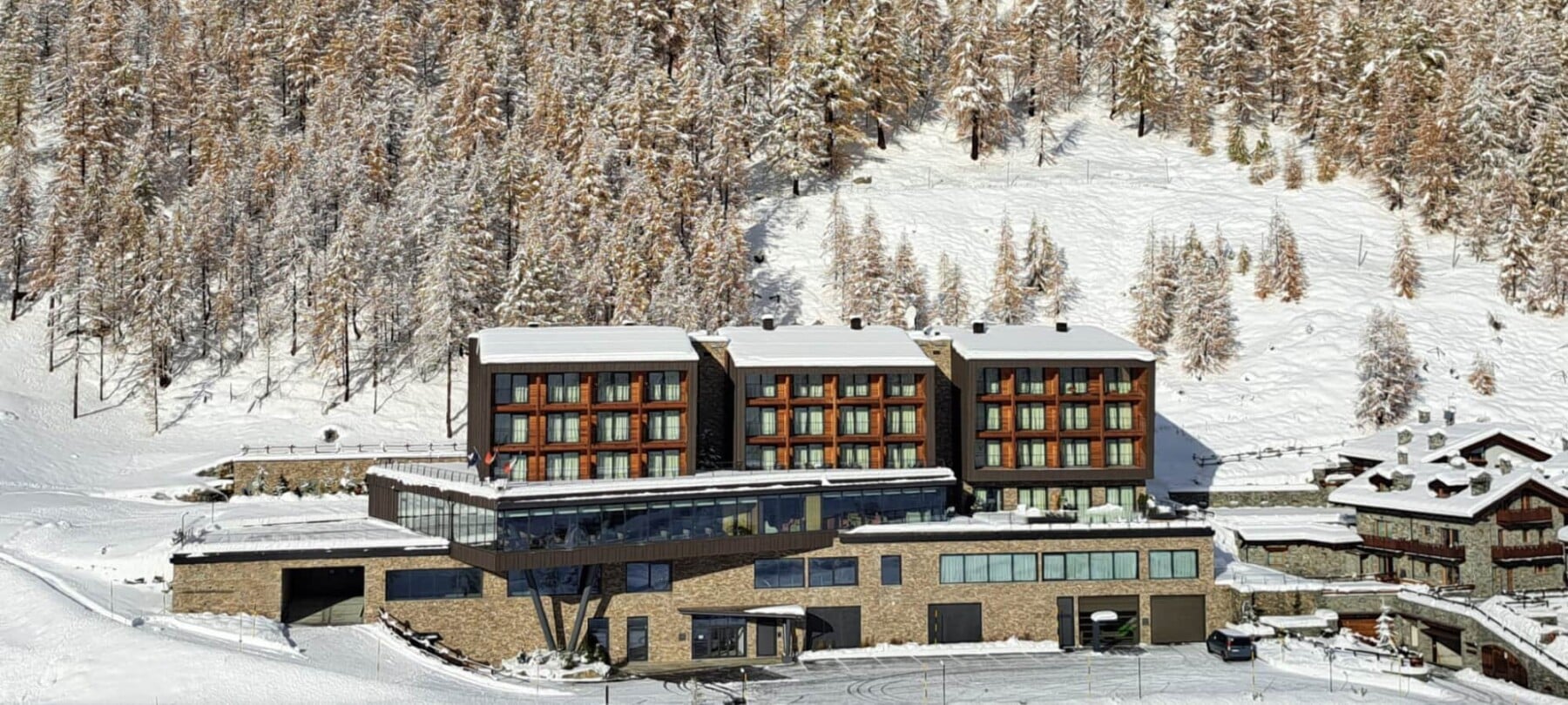 VRetreats Cervino - The Alps Exterior