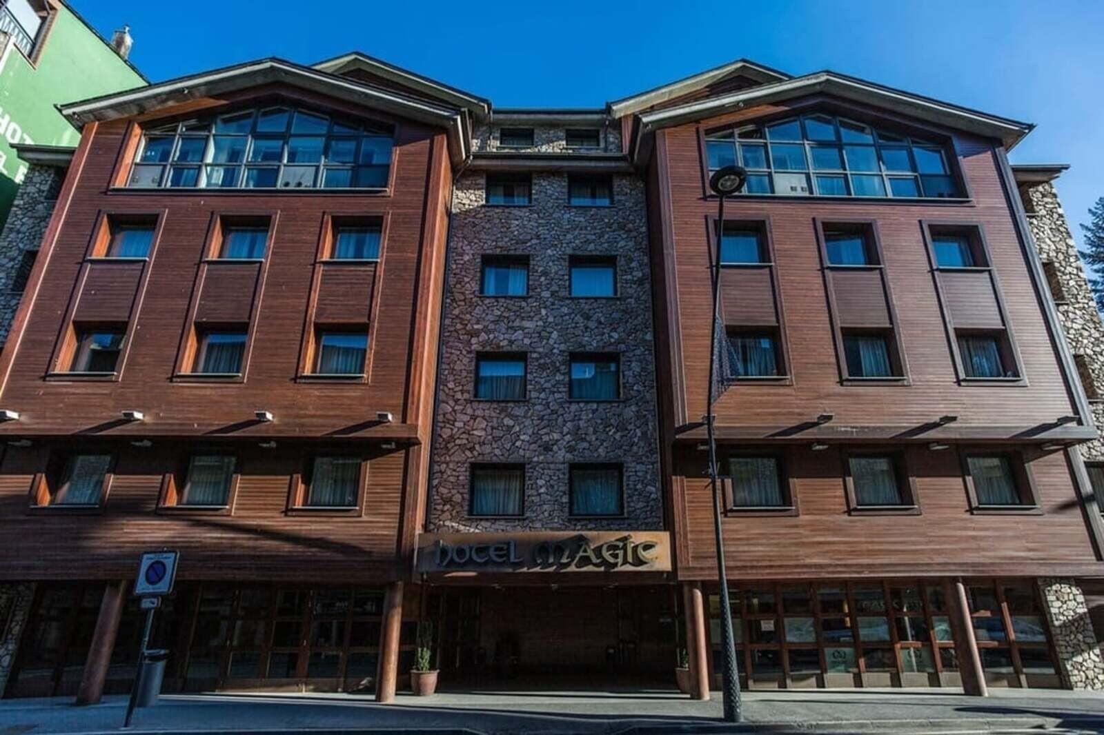 Hotel Magic Massana Exterior