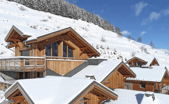 Chalet Chambertin Lodge Exterior