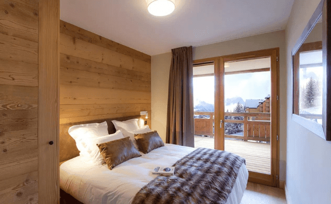 Chalet Chambertin Lodge Bedroom