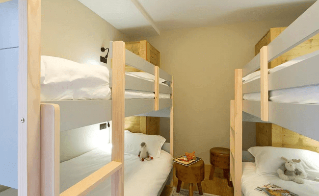 Chalet Chambertin Lodge Bedroom