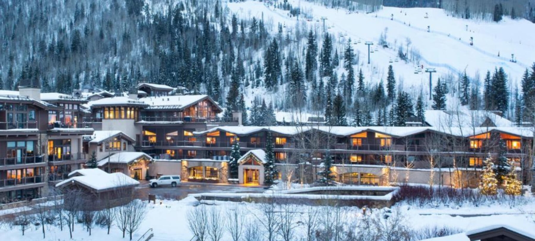 Manor Vail Lodge Exterior