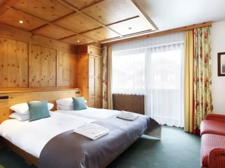 Hotel Gotthard Double room Komfort Theodul