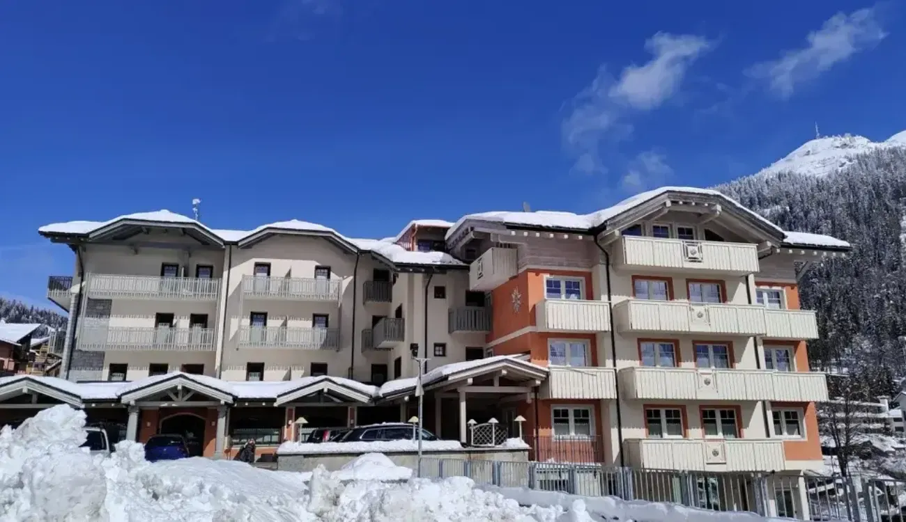 Hotel Ideal - Exterior