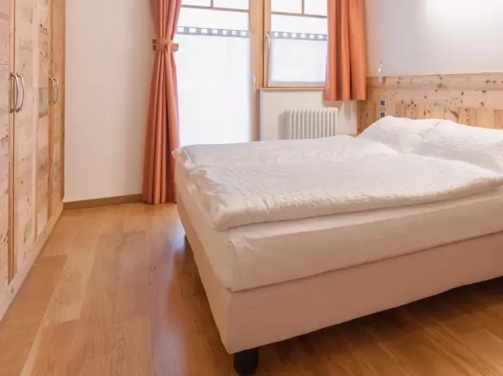 Hotel Ideal - Bedroom
