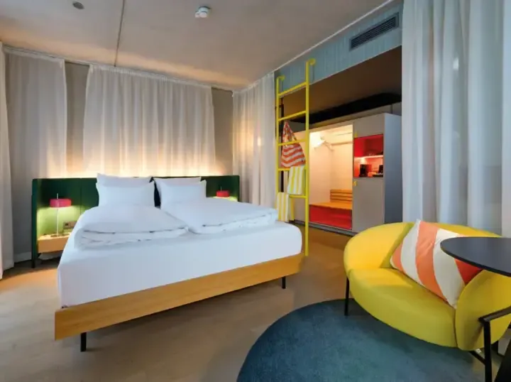 Urban Nature Hotel Badeschloss - Bedroom (1)