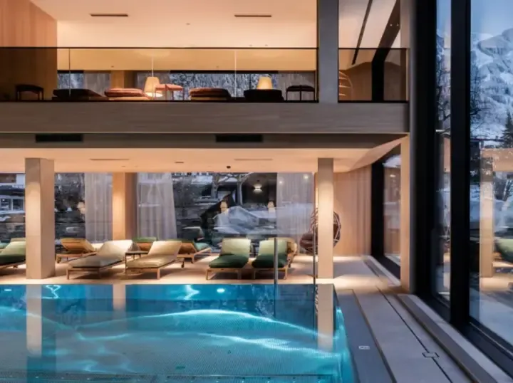 Neuhaus Zillertal Resort - Pool (2)