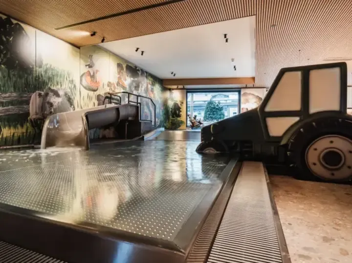 Neuhaus Zillertal Resort - Kids Pool