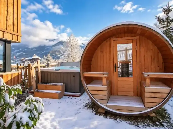 Chalet Snowflake Sauna and Hot Tub