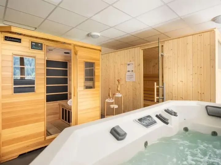 Résidence Chalet Les Amis  - Hot Tub