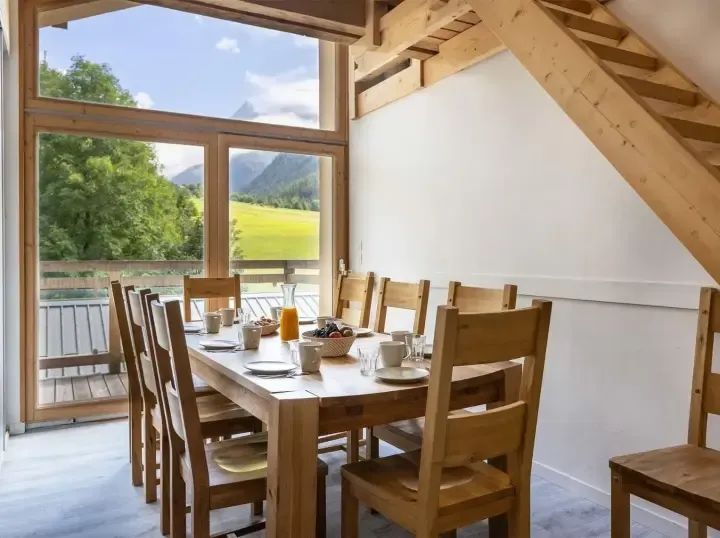 Résidence Chalet Les Amis  - Dining Area