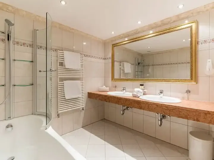 Hotel Garni Höllboden Bathroom