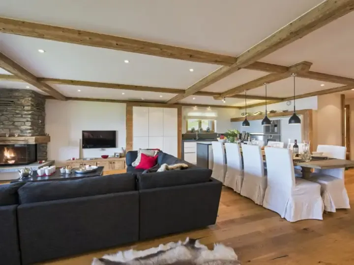 Chalet Saala - Dining and Kitchen