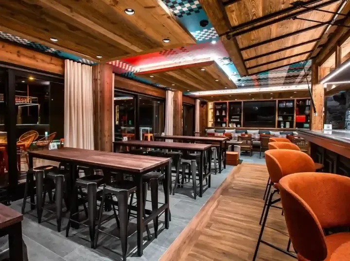 Hotel Névé Bar