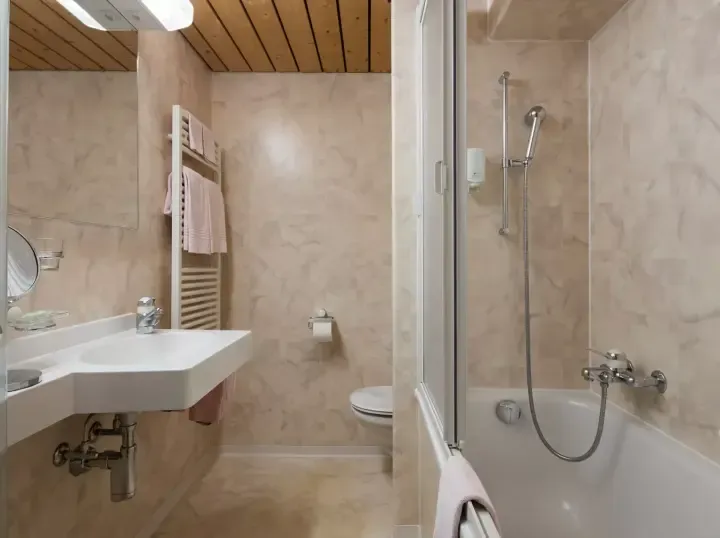 Hotel Continental Zermatt - Bathroom