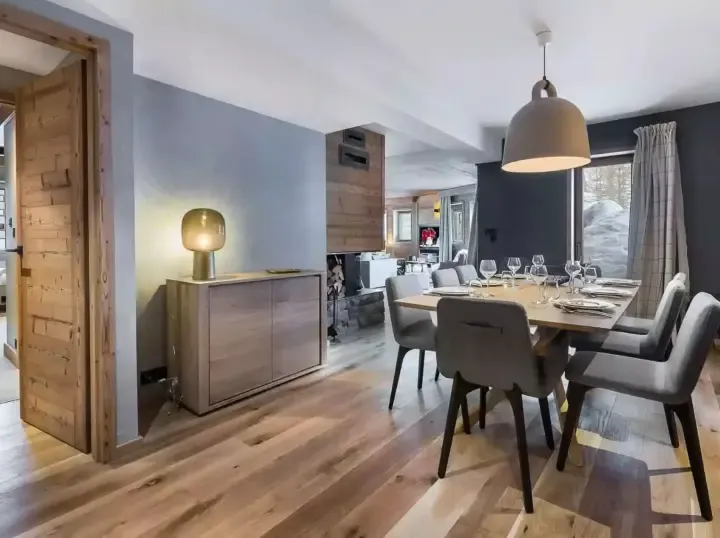 Apartment Myrtille Dining Area
