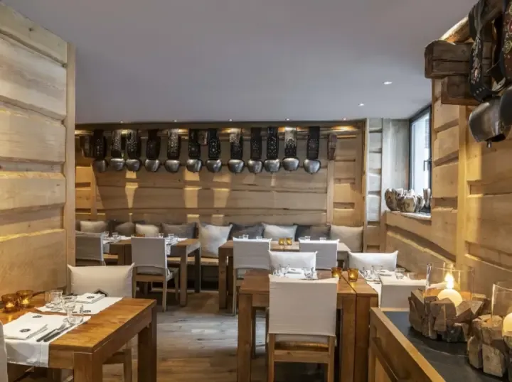 Unique Post Hotel - Restaurant