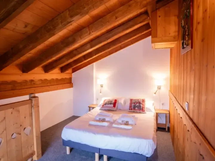 Chalet Stelvio - Bedroom (2)
