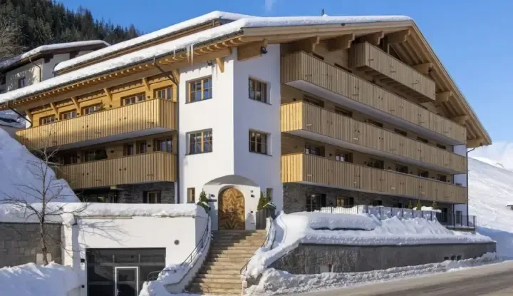 Brunnenhof 9 Exterior