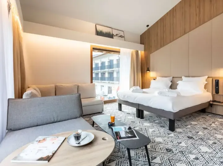 Novotel - Bedroom (2)