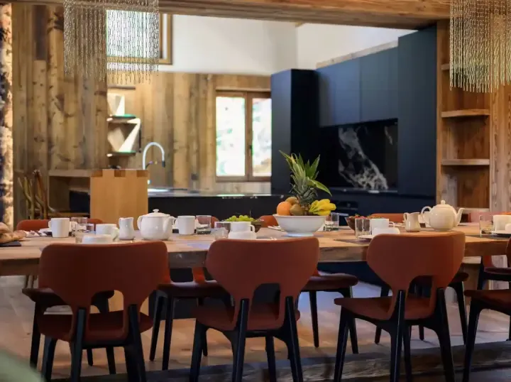 Chalet Pierre Dining Area