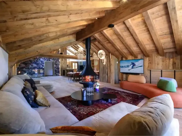 Chalet Pierre Lounge