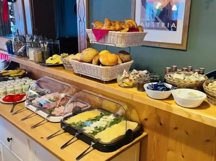 Chalet Demlhof Breakfast