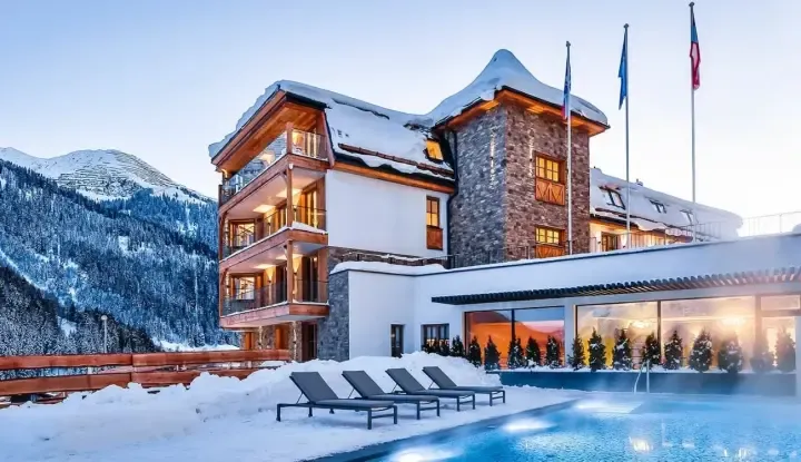 Mountain Spa Residence Exterior