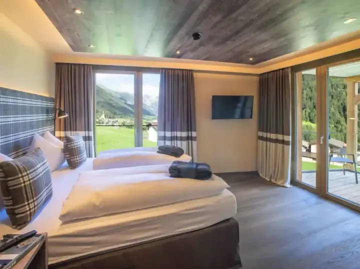 Mountain Spa Residence Bedroom