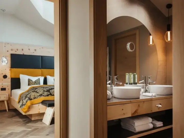 Hotel Tofana Room