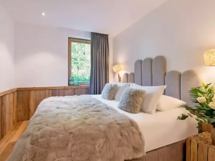 Chalet Les Deux Alpes (5 Bedrooms) - Bedroom