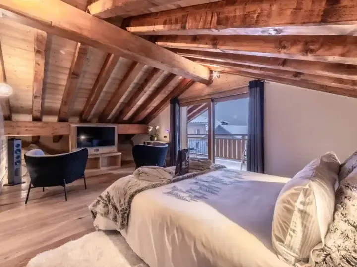 Chalet Auguste Bedroom 1